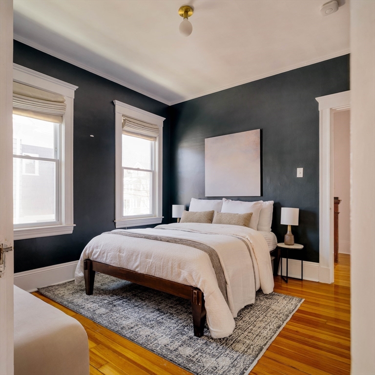 182 Maplewood St # 2