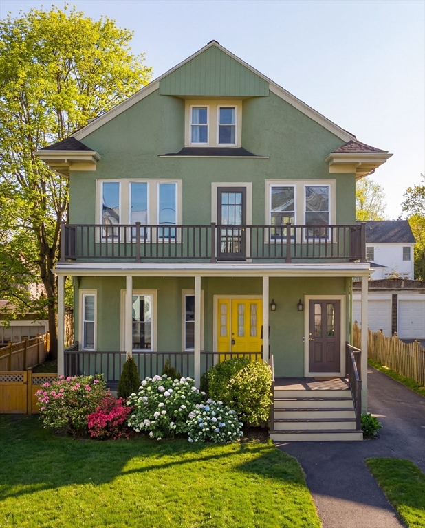 182 Maplewood St # 2