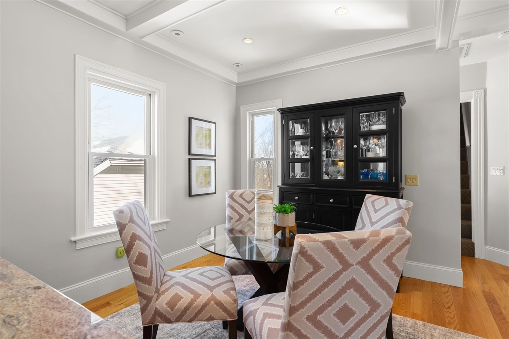 23 Rowe St # 23