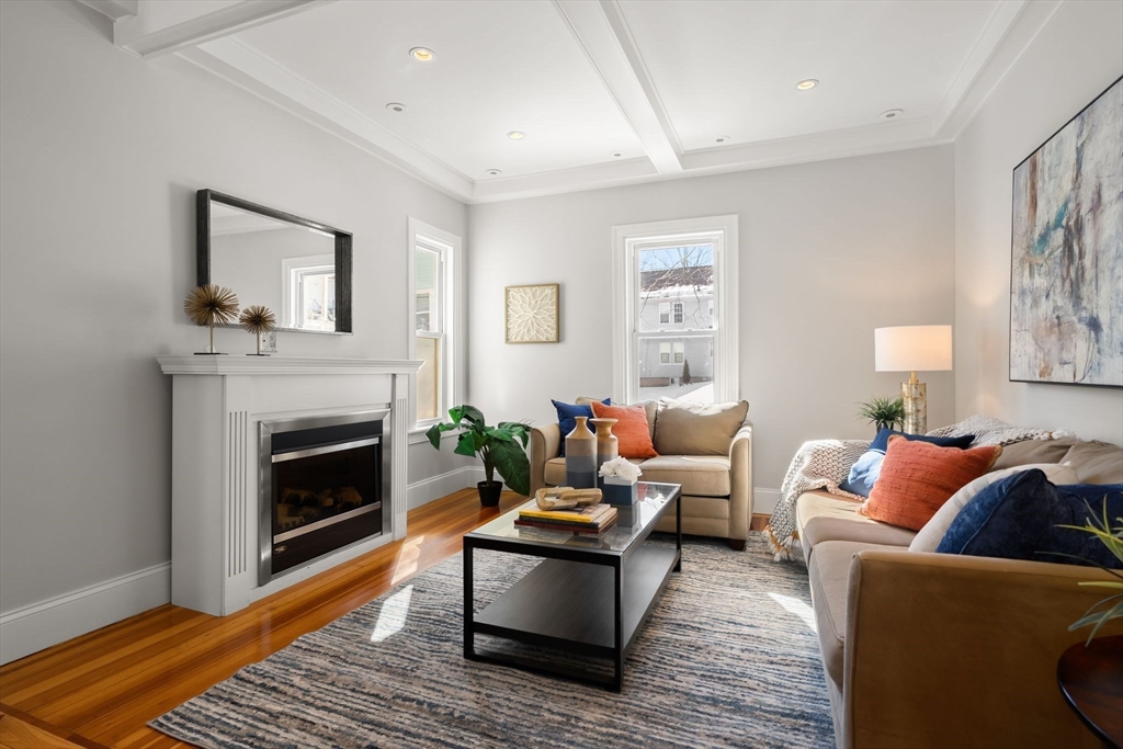 23 Rowe St # 23
