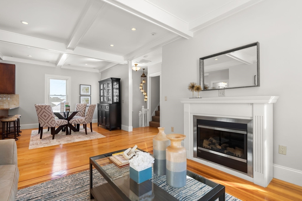 23 Rowe St # 23