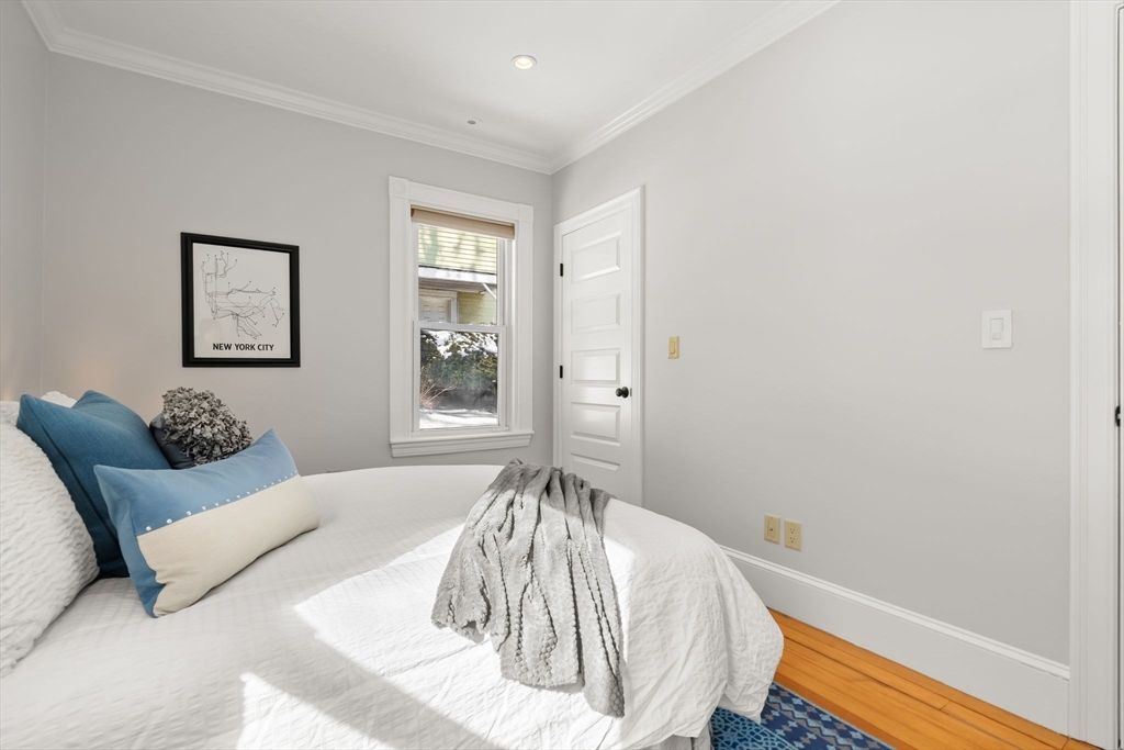 23 Rowe St # 23