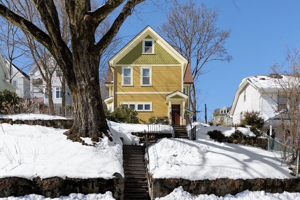 23 Rowe St # 23
