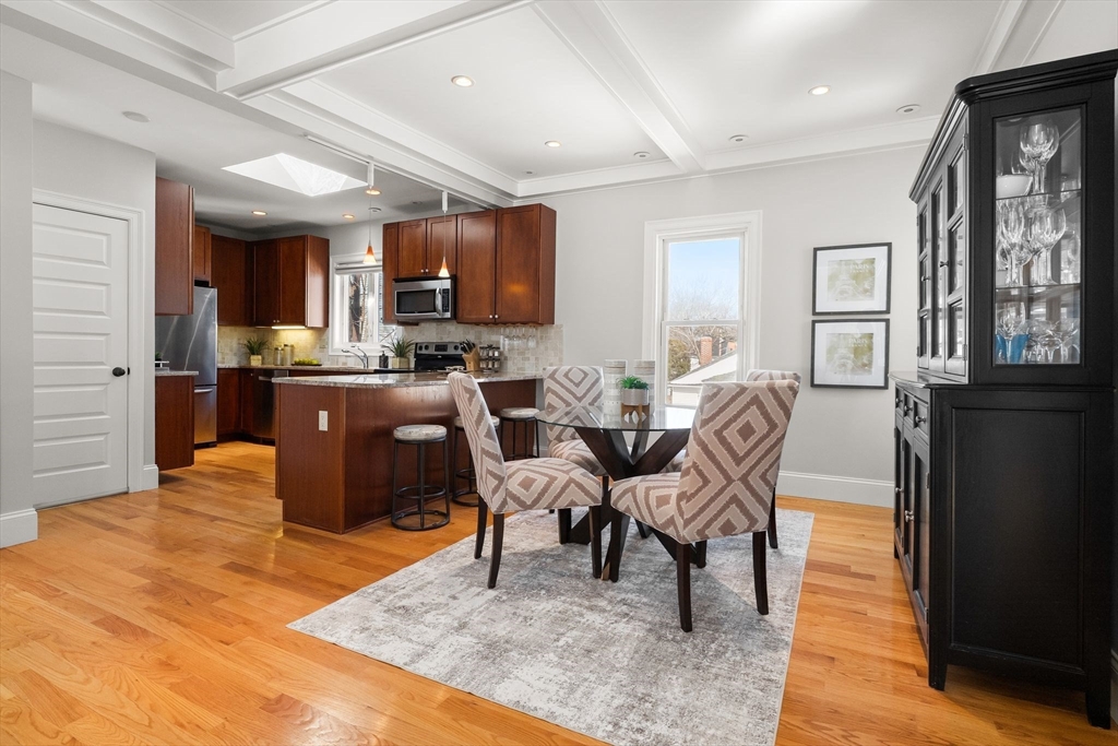 23 Rowe St # 23