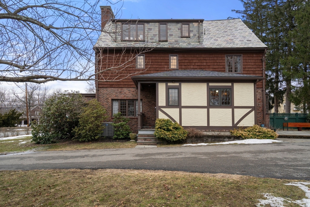 147 Mt. Vernon Street