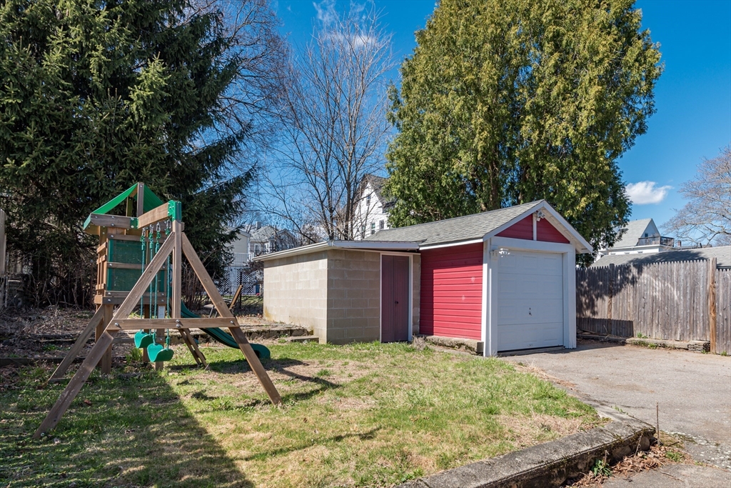 15 Eugenia Rd