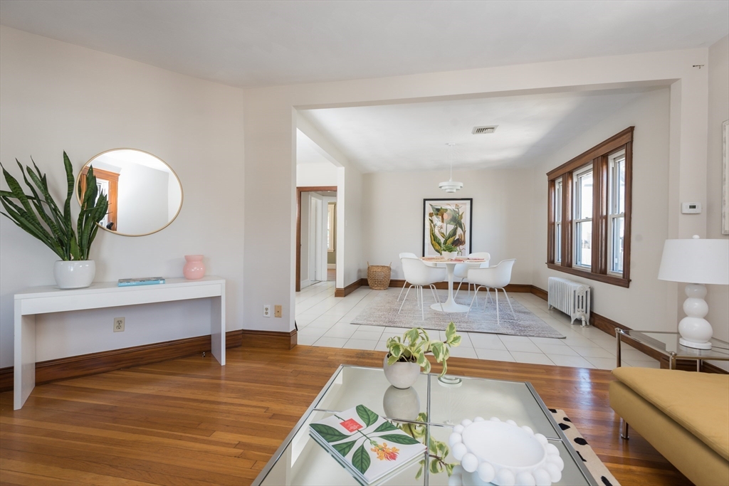 15 Eugenia Rd