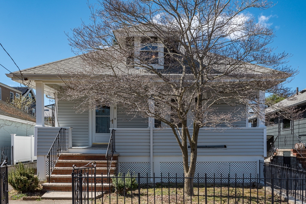 15 Eugenia Rd
