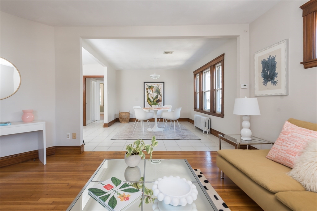 15 Eugenia Rd