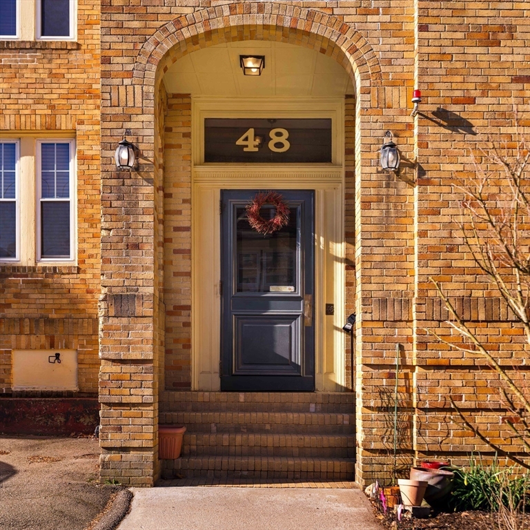 48 Robinwood Ave # 7