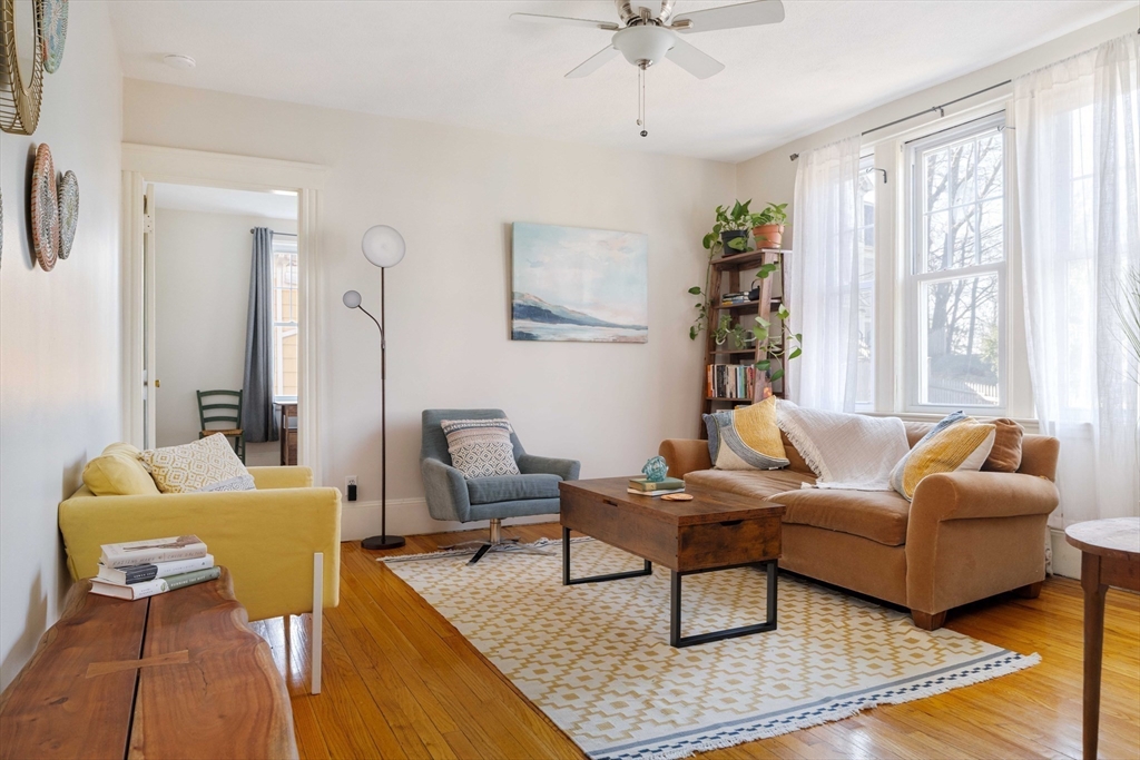 48 Robinwood Ave # 7