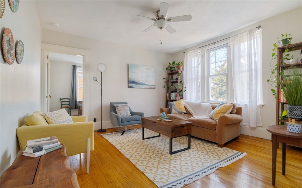 48 Robinwood Ave # 7