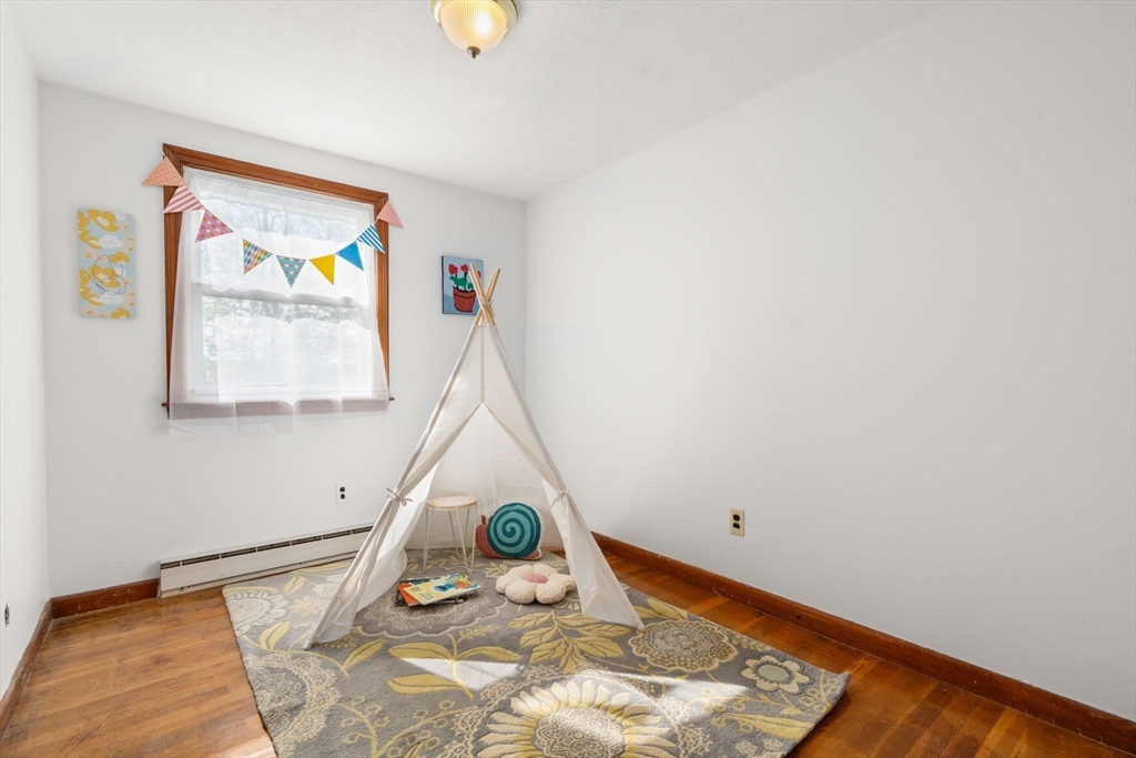 392 Poplar Street