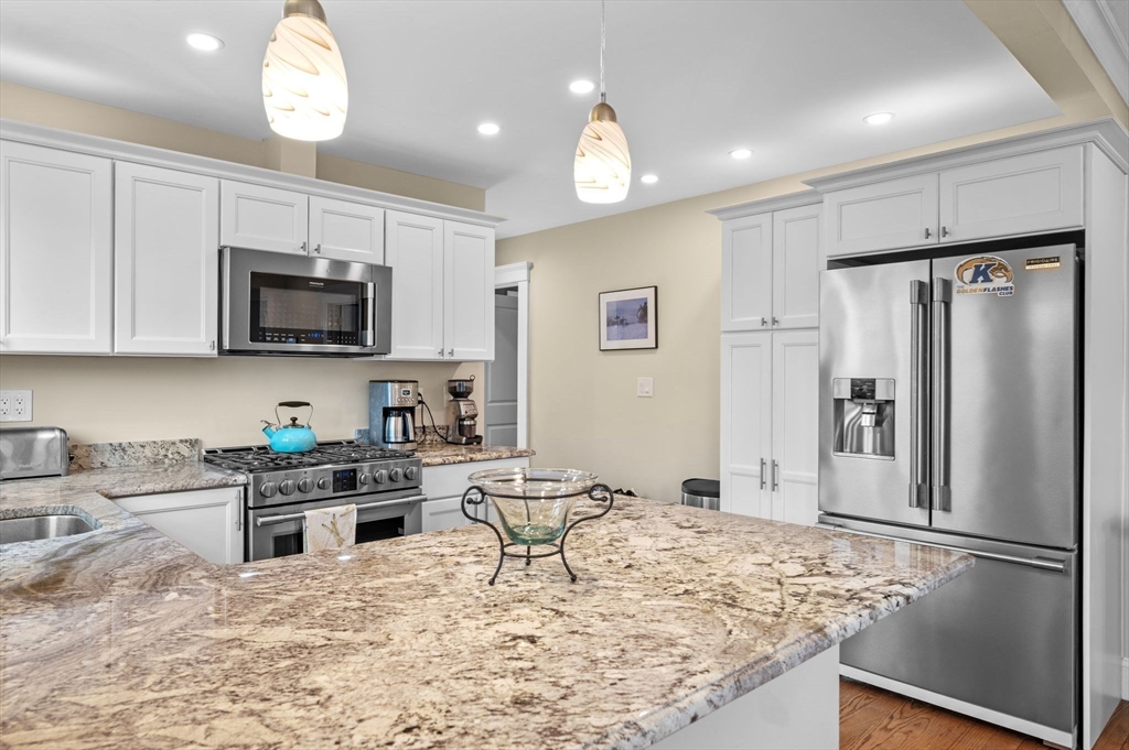 52 Ashland St # 52