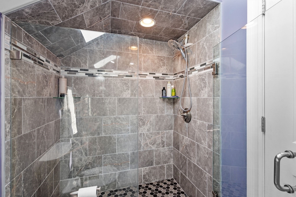 52 Ashland St # 52