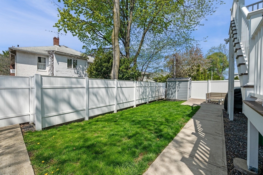 52 Ashland St # 52