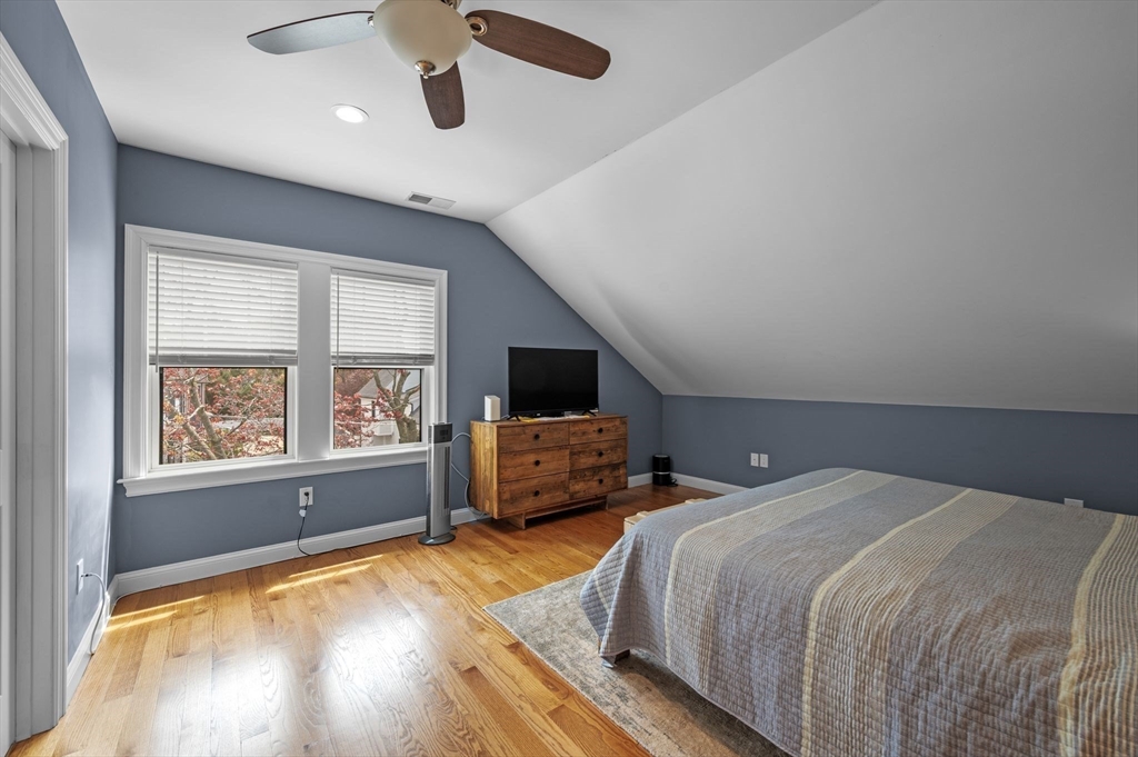 52 Ashland St # 52