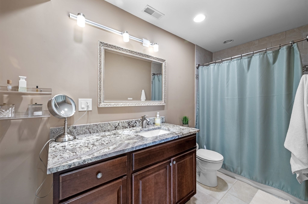 52 Ashland St # 52