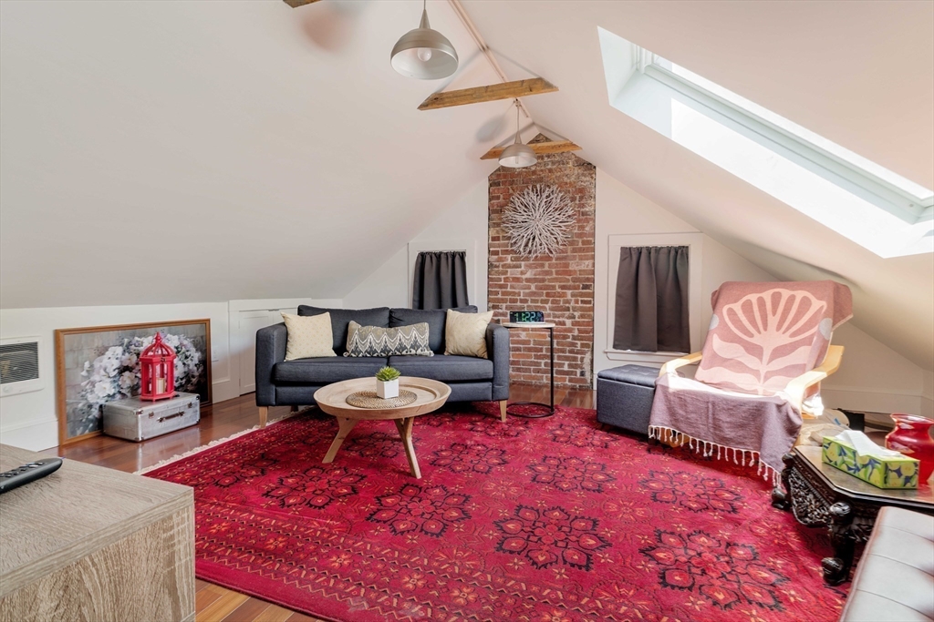 18 Southbourne Rd