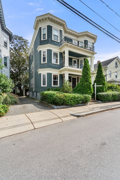 15 Oakland St # 1