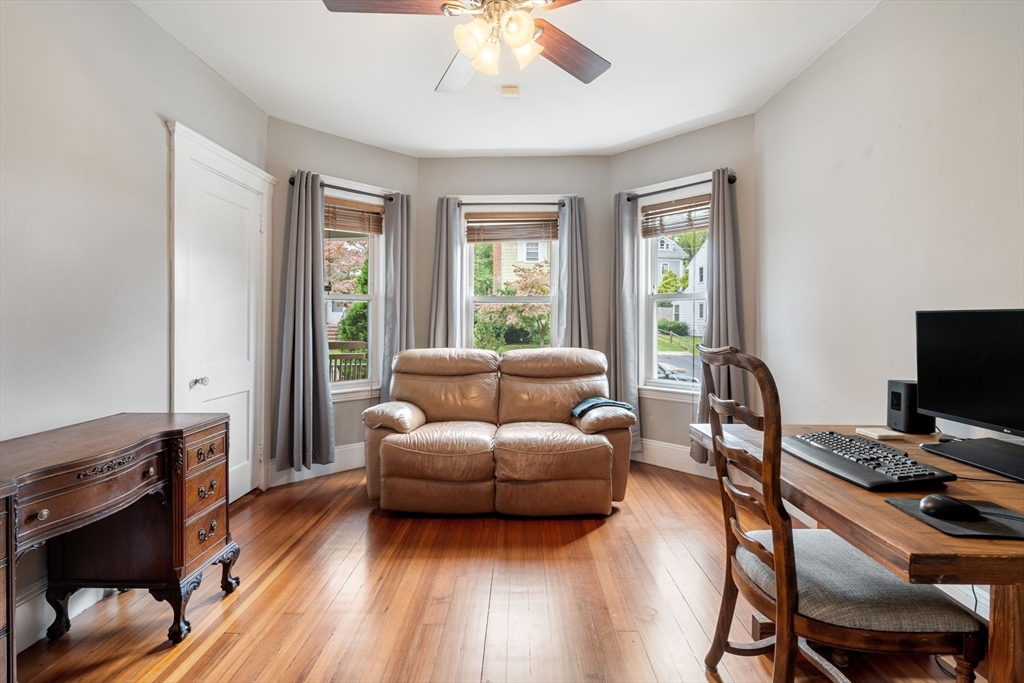 15 Oakland St # 1