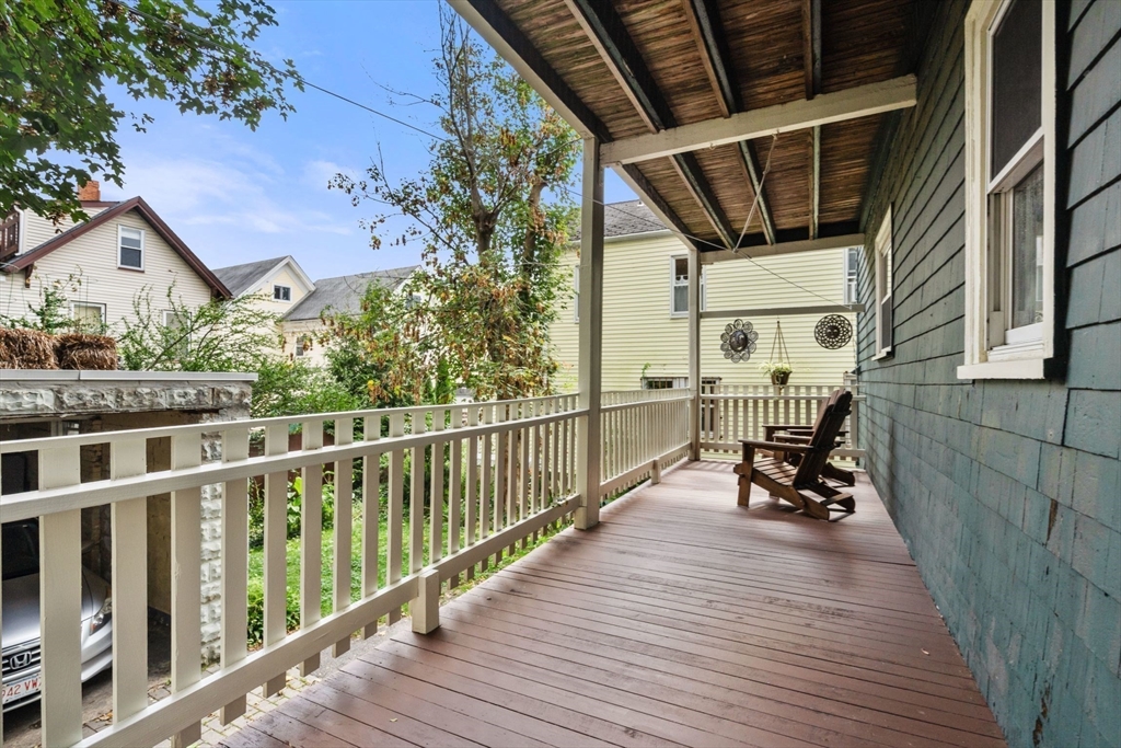 15 Oakland St # 1