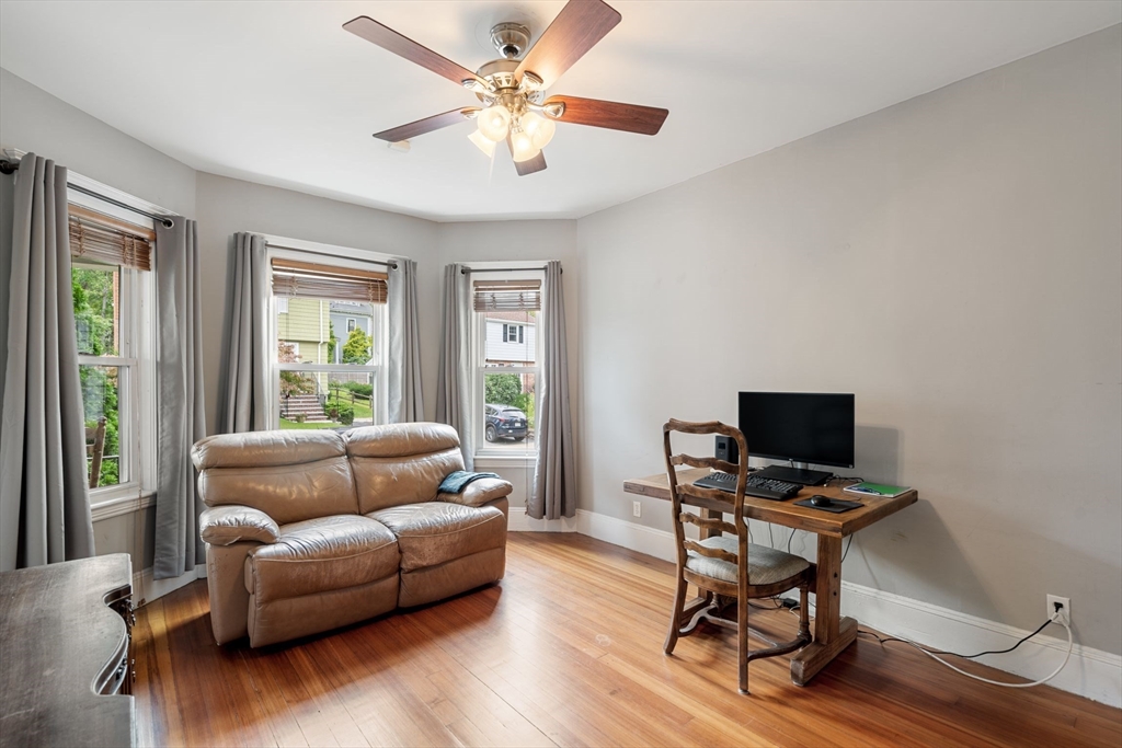 15 Oakland St # 1