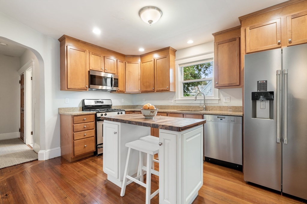 15 Oakland St # 1