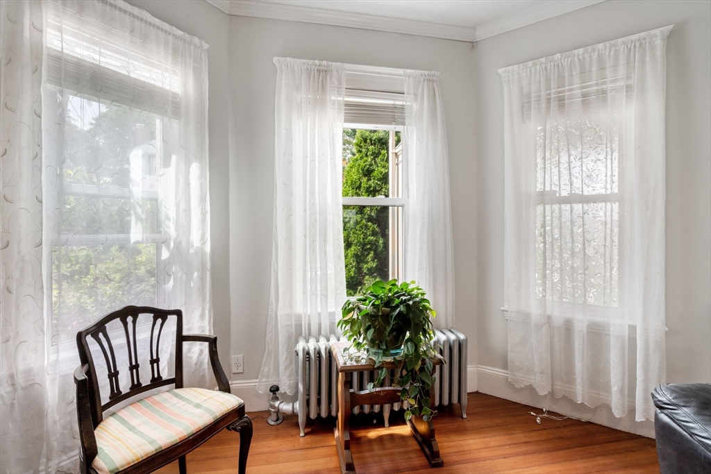 15 Oakland St # 1