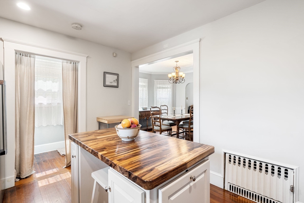 15 Oakland St # 1