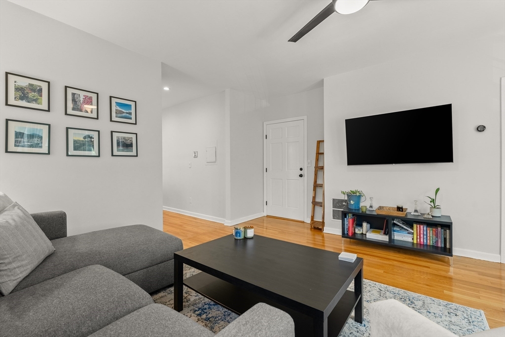 89 Call Street # 3