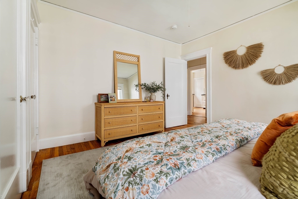 16 Arborough Road # 1