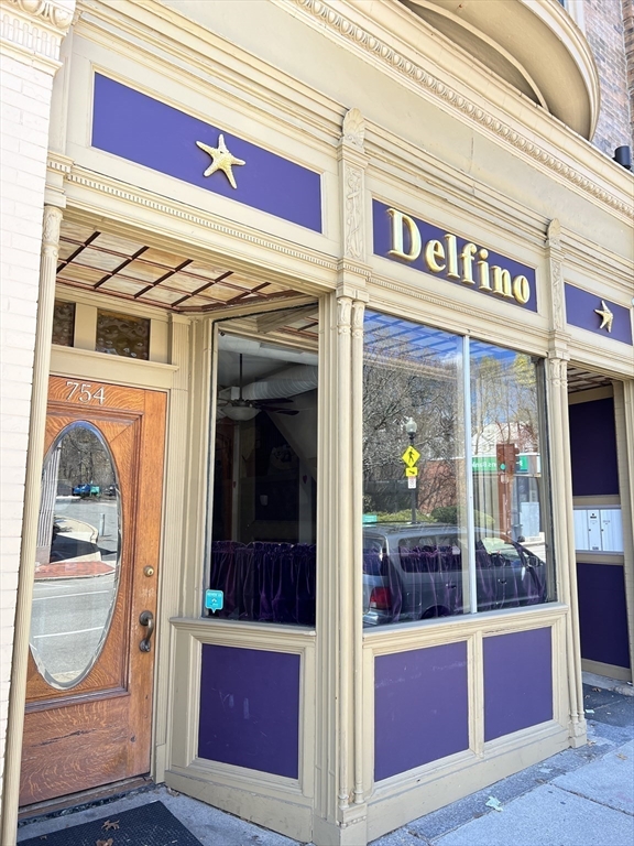 4295-4297 Washington St # 4