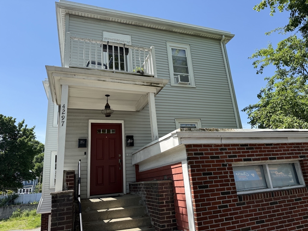 4295-4297 Washington St # 4