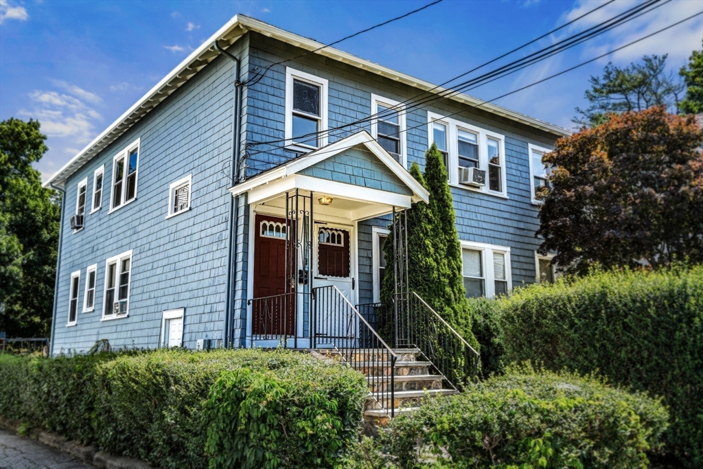 21-23 Averton St