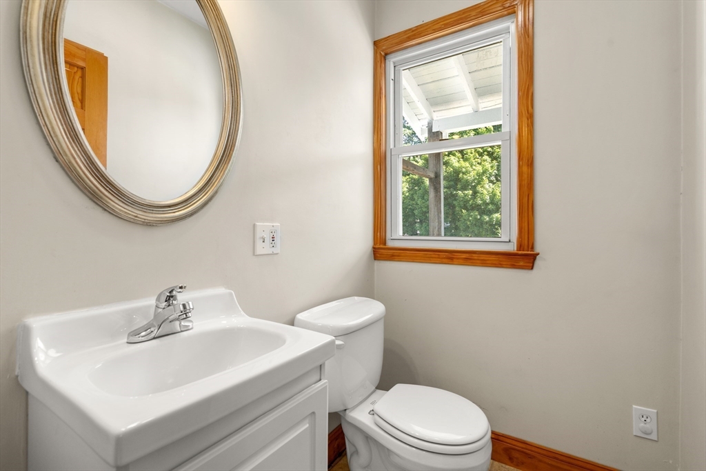 21-23 Averton St