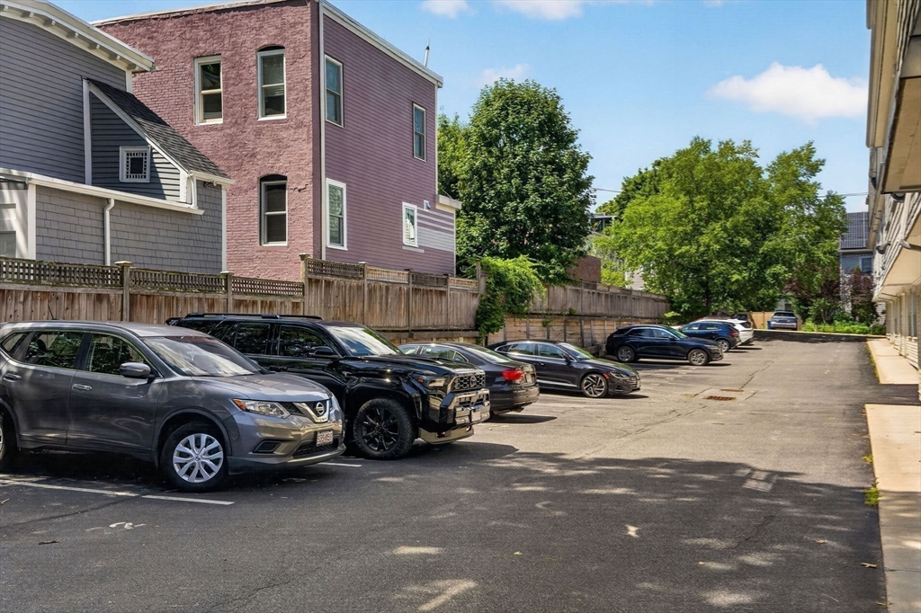 131 Green Street # 306