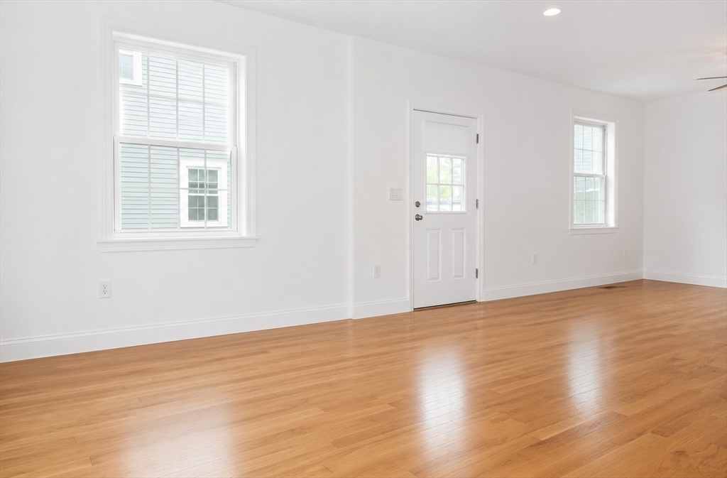 78 Durnell Ave