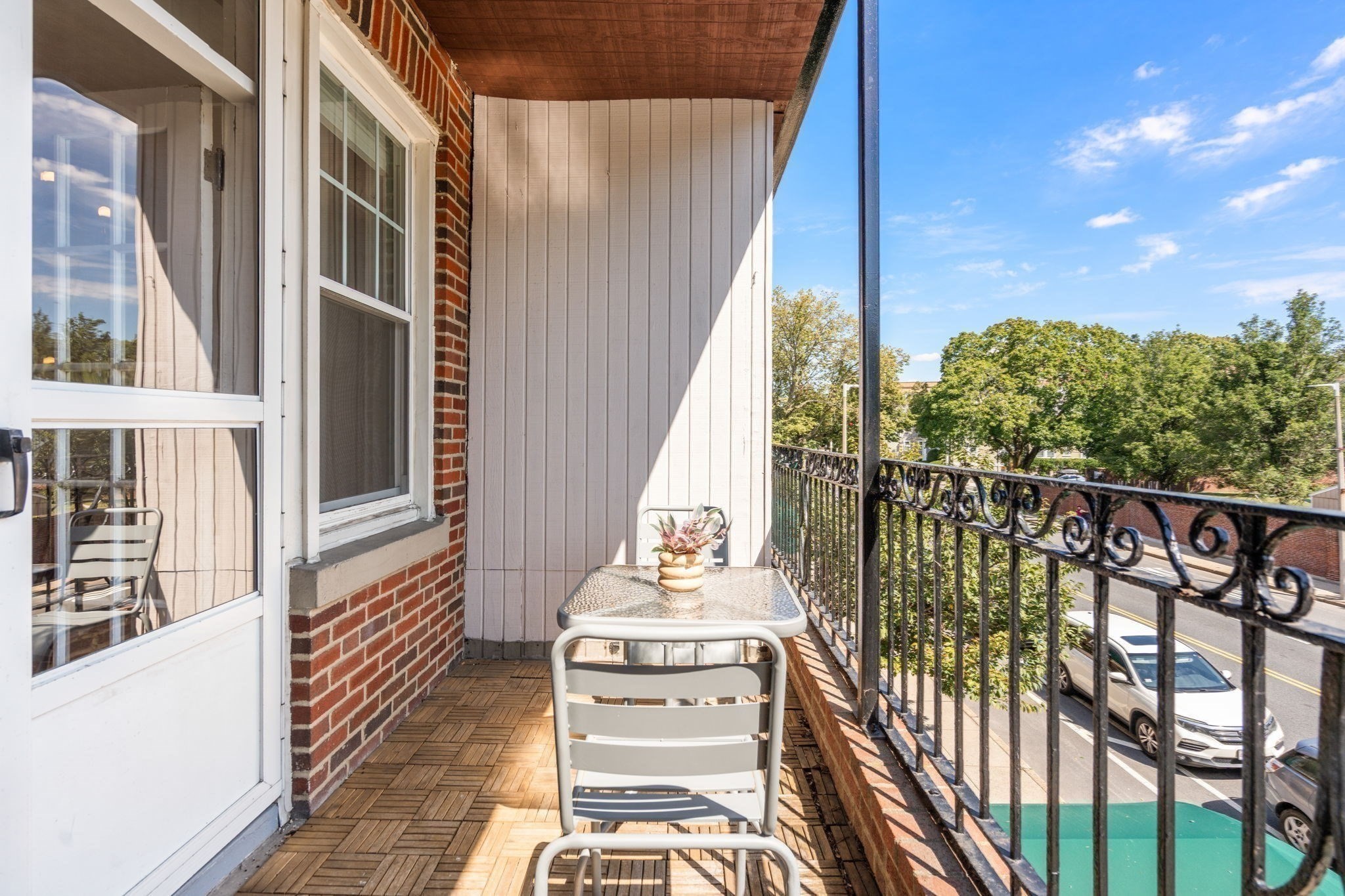 343 S Huntington Ave # 6