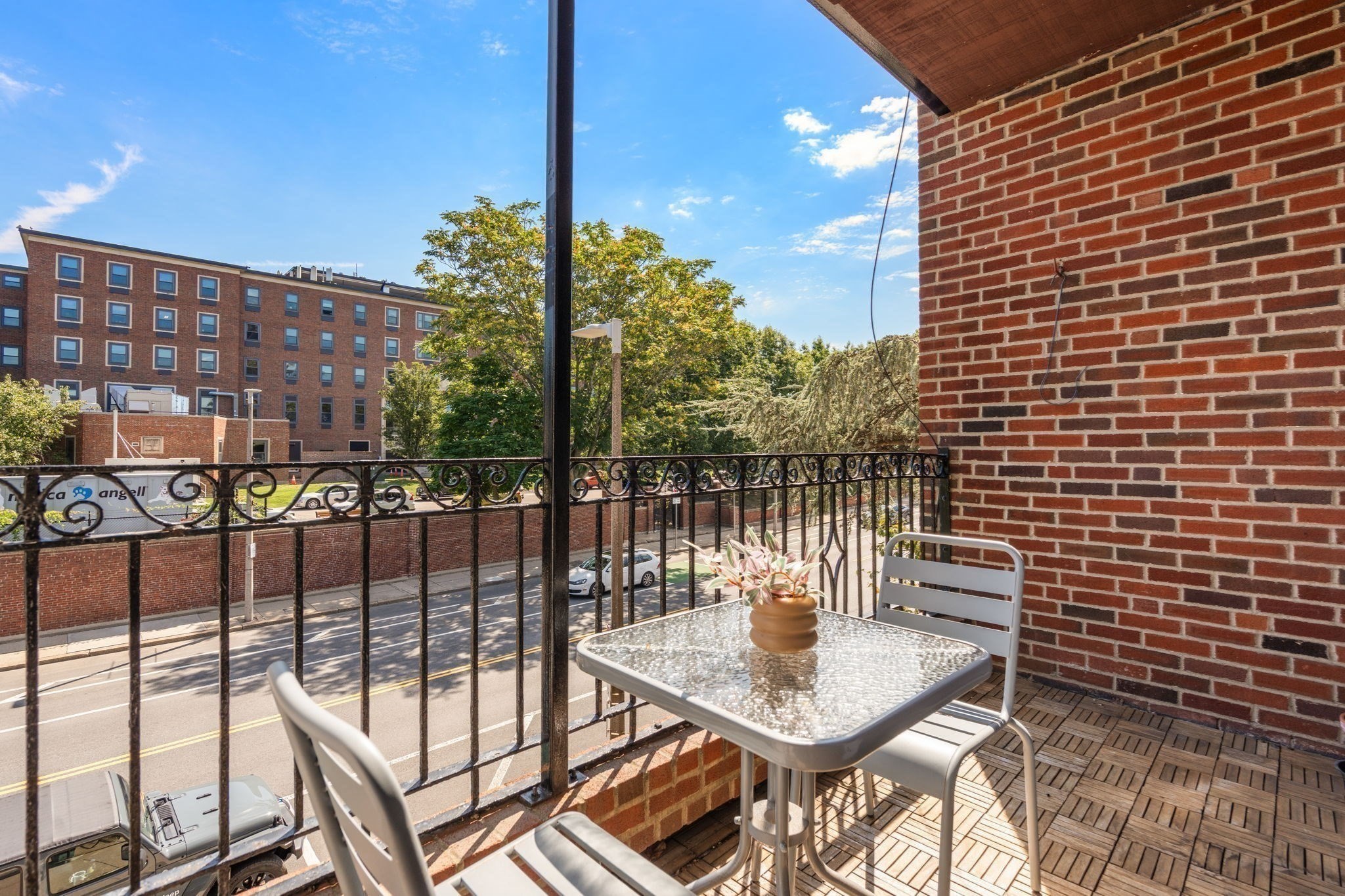 343 S Huntington Ave # 6