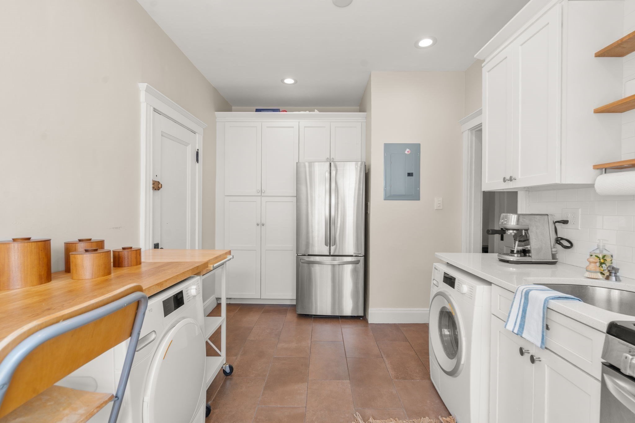 343 S Huntington Ave # 6