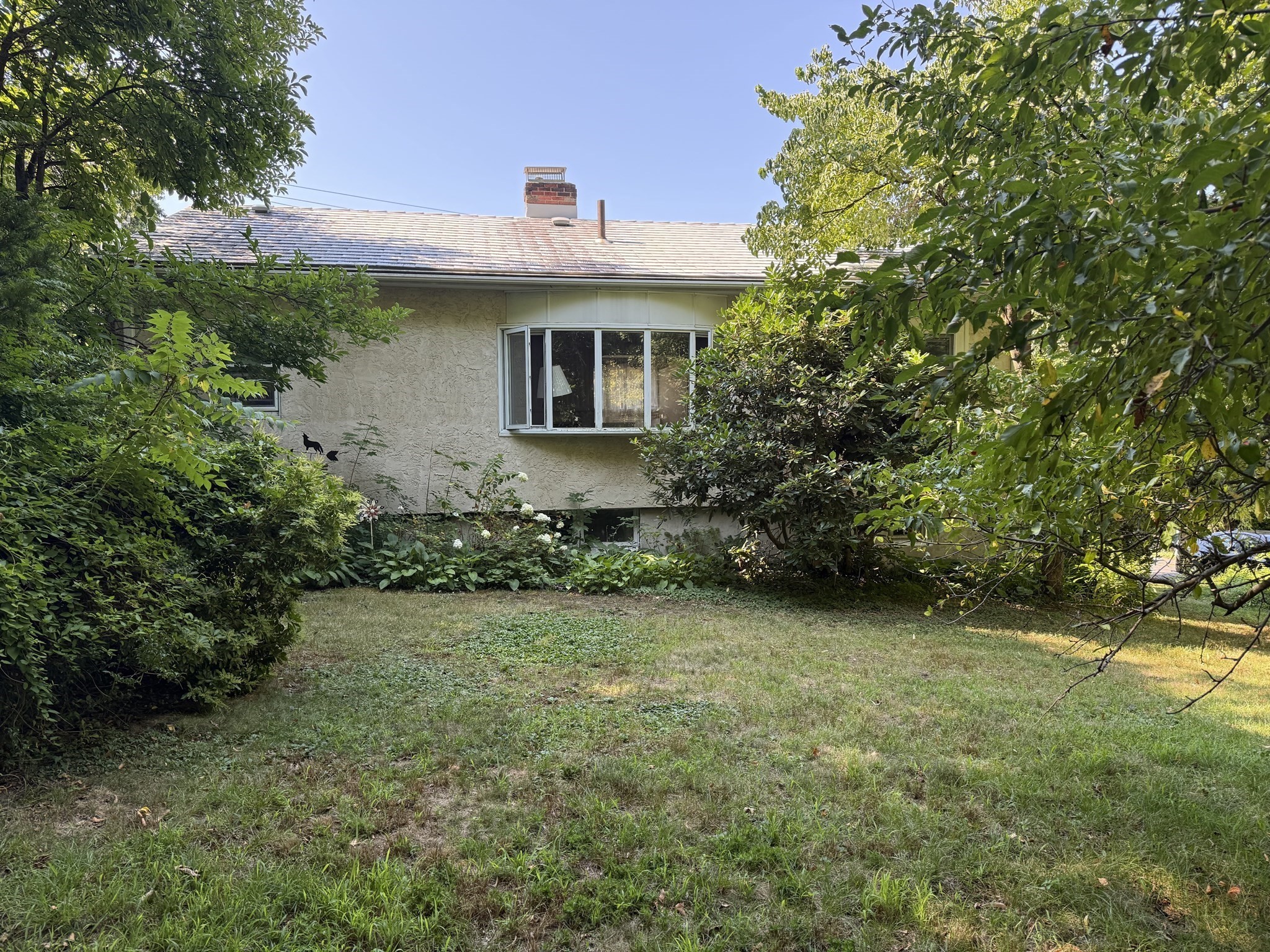100 Walnut St