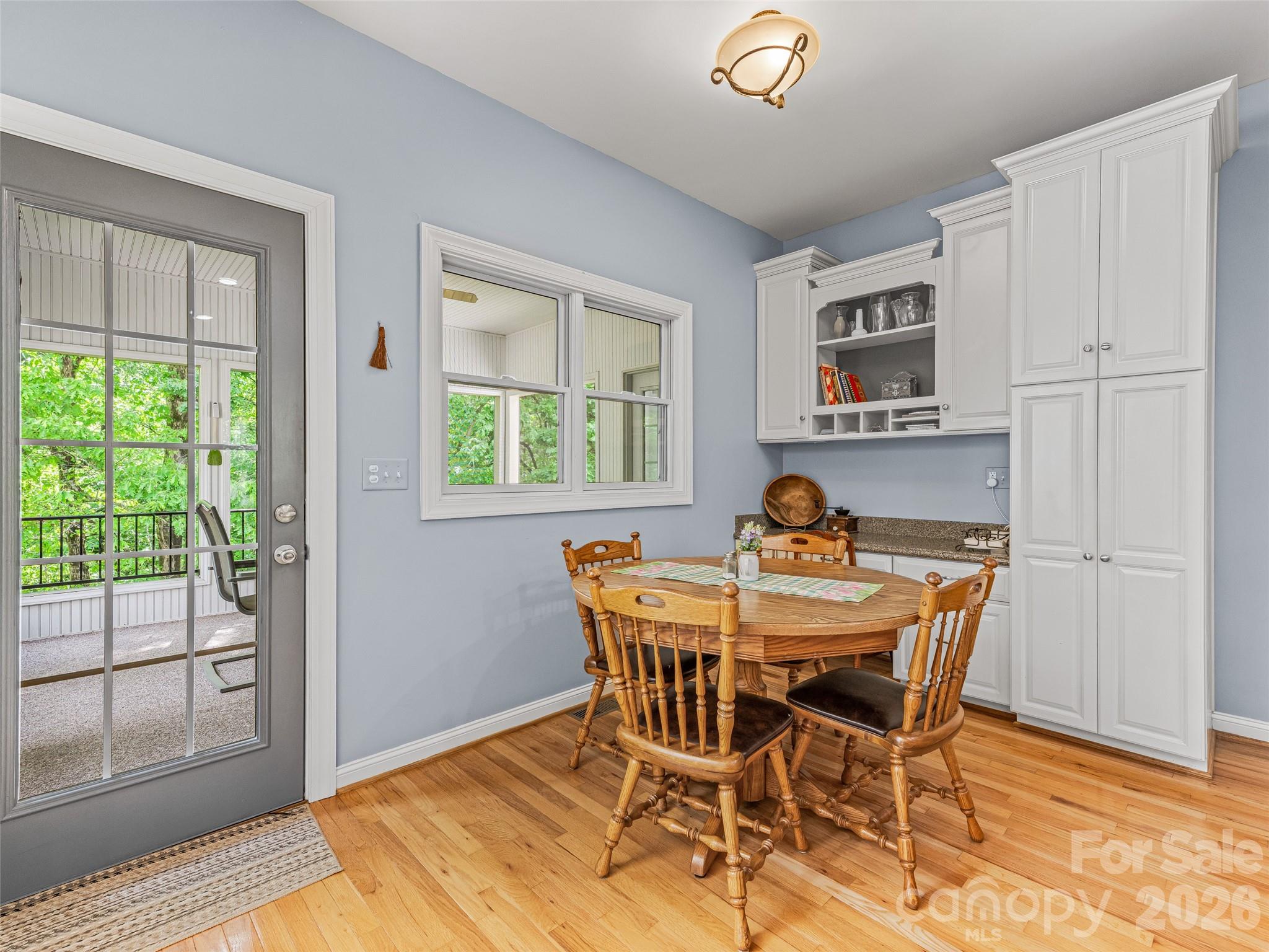 138 Bridlewood Trail