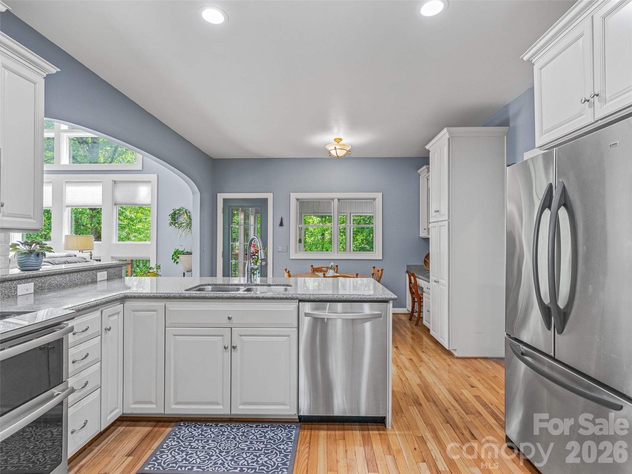 138 Bridlewood Trail