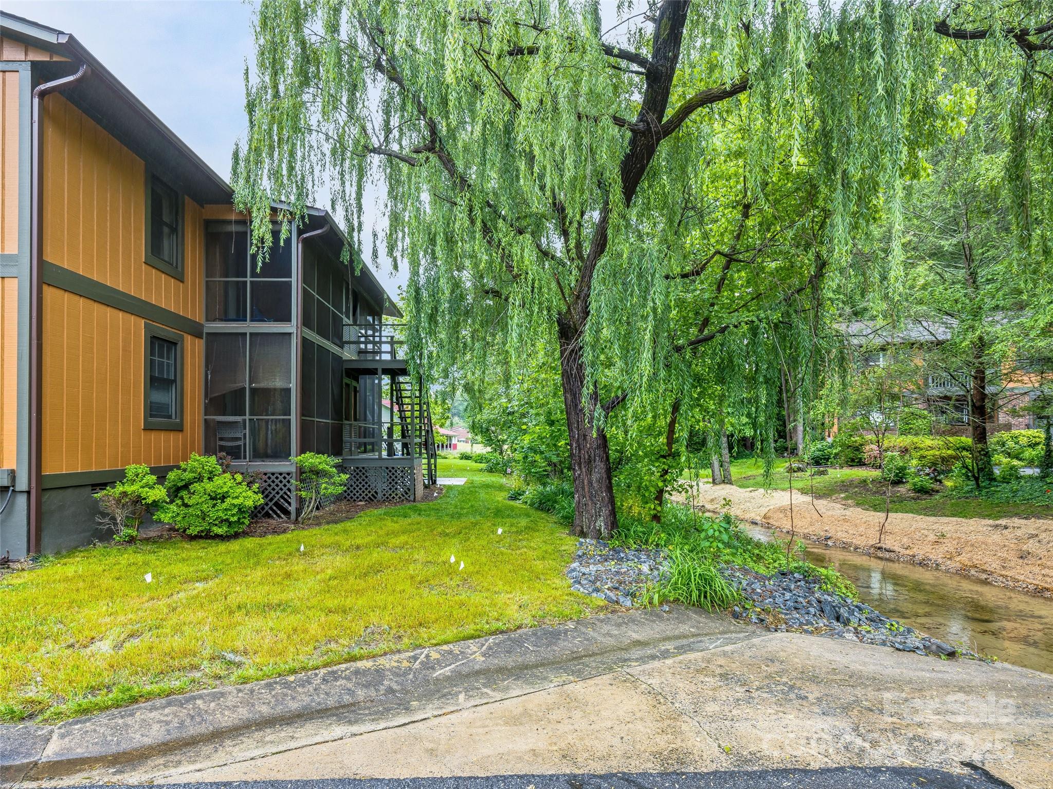 1745 Haywood Manor Road Unit: A