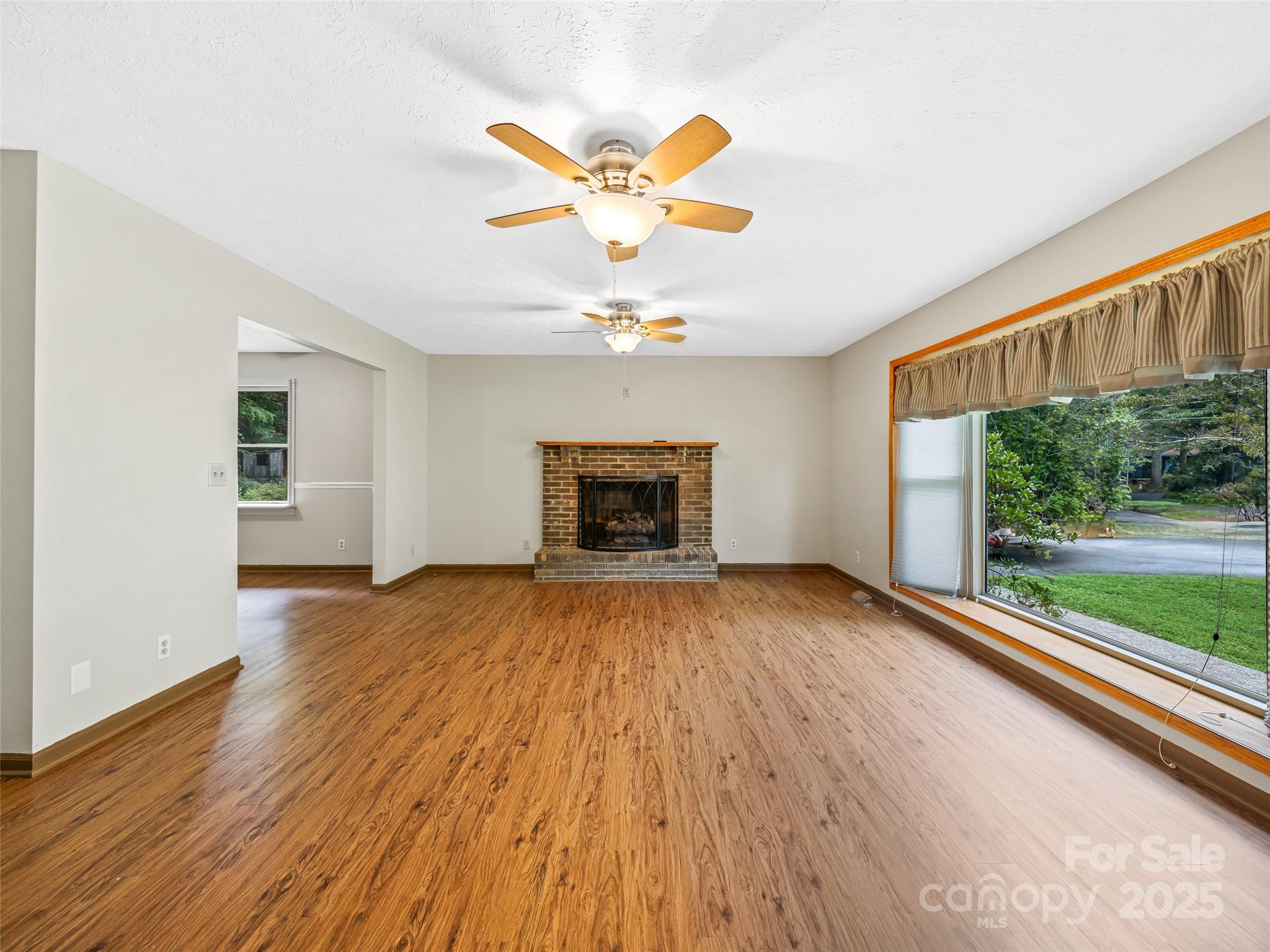 1066 Maplewood Court
