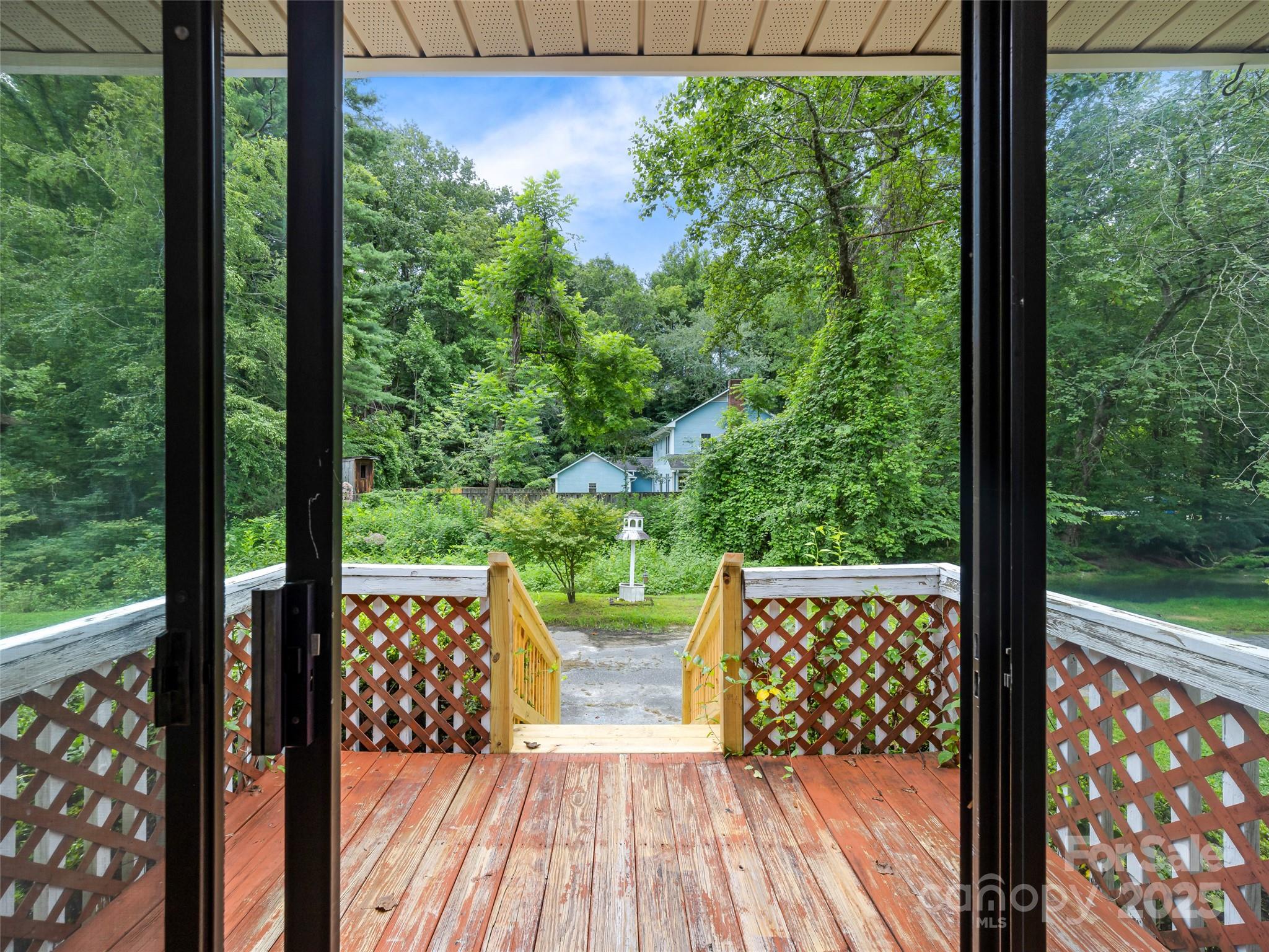 1066 Maplewood Court