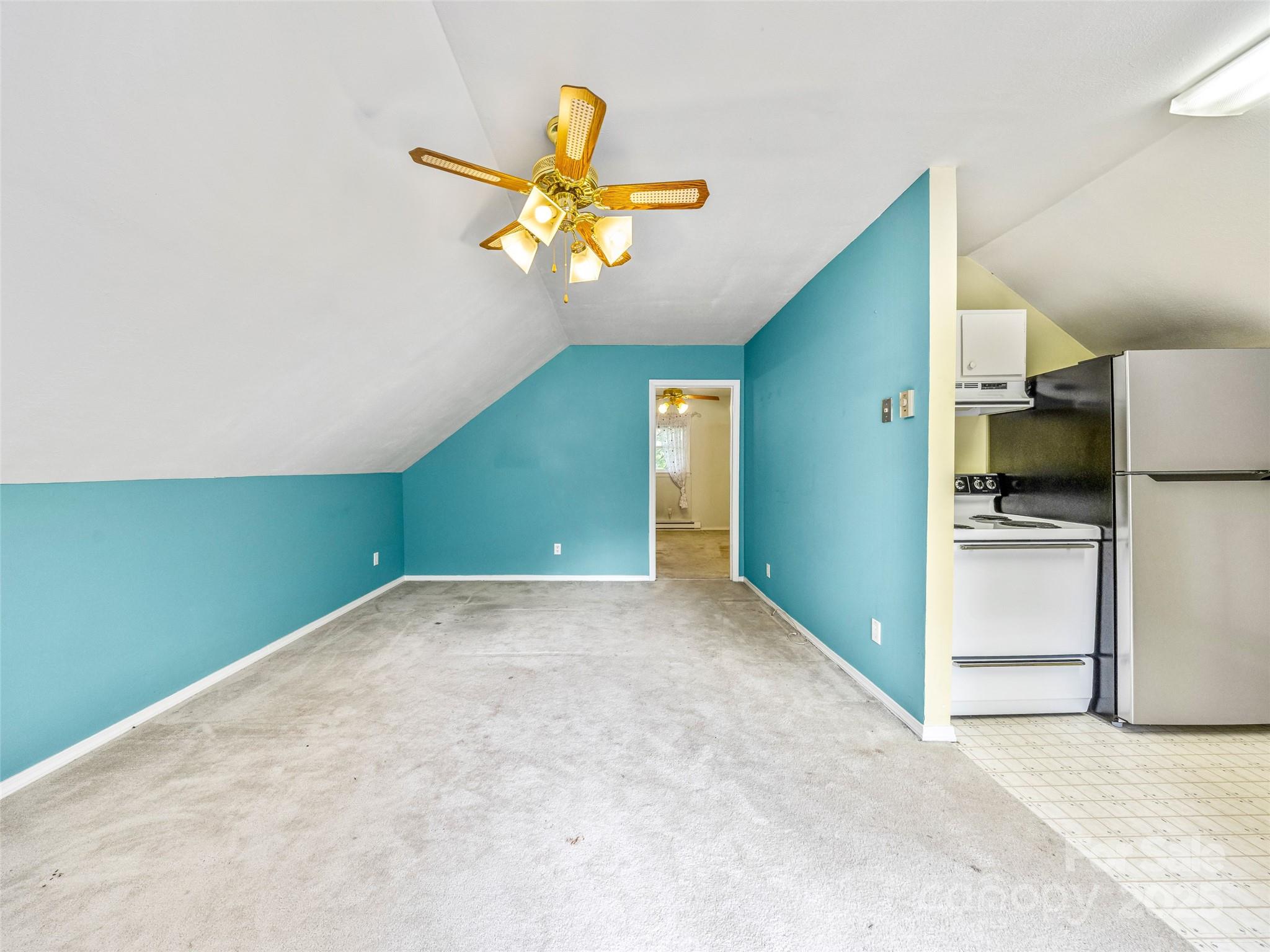 1066 Maplewood Court