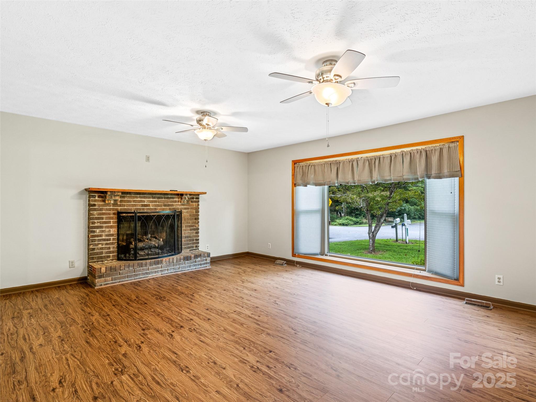 1066 Maplewood Court
