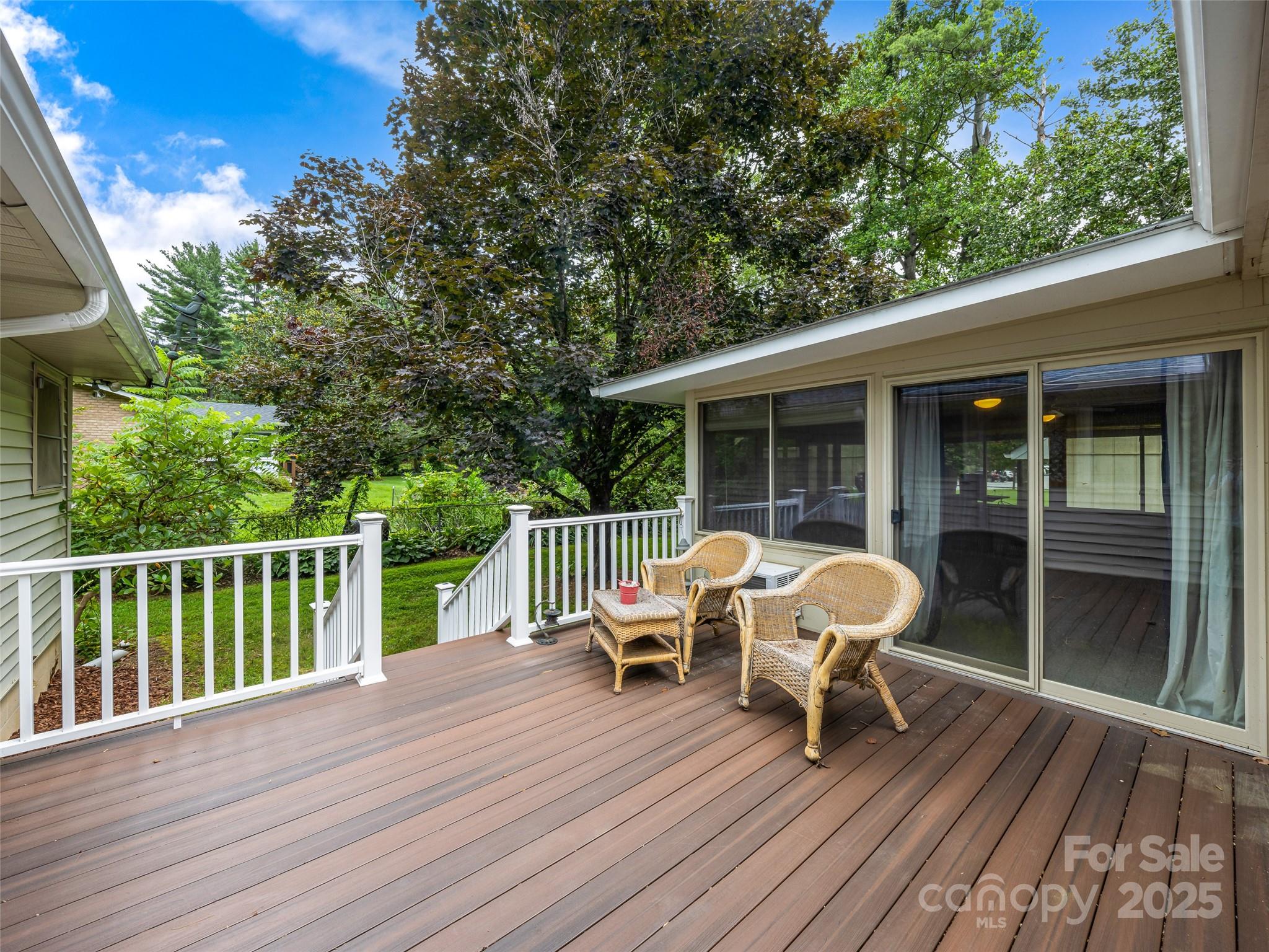 1066 Maplewood Court